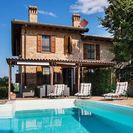 Sunny With Swimming Pool Salsomaggiore Terme