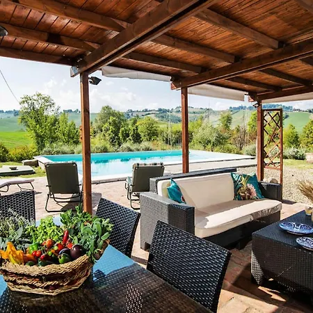 Sunny With Swimming Pool Feriehus Salsomaggiore Terme